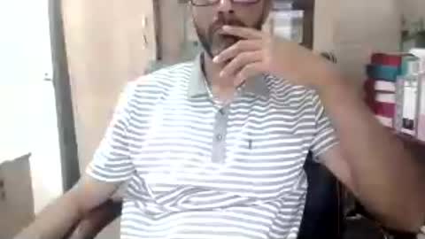 Snapshot of avrilogx chatting on 06/15/26, 01:02 dani danilo online show from 06/15/26, 01:02