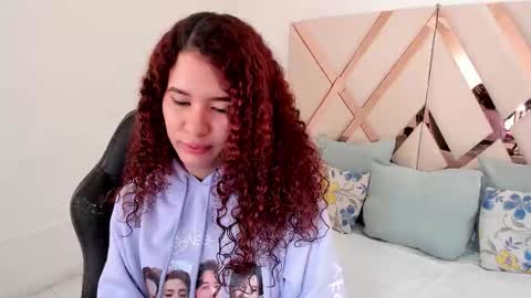 Avril  online show from 01/16/26, 11:36