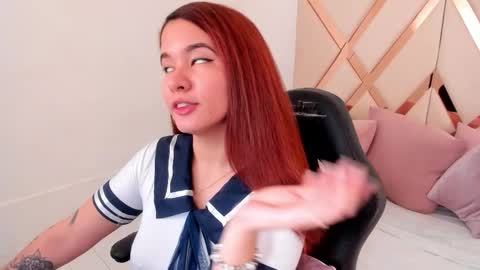 Avril  online show from 02/02/26, 11:53