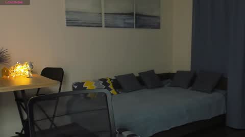 Avrora online show from 01/22/25, 05:59