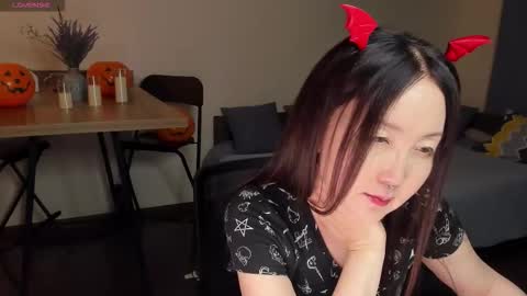 Avrora online show from 10/28/25, 02:53