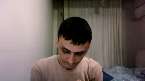 Snapshot of awesenheit chatting on 12/08/24, 06:01 awesenheit online show from 12/08/24, 06:01