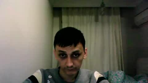 Snapshot of awesenheit chatting on 12/17/24, 08:21 awesenheit online show from 12/17/24, 08:21