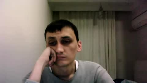 Snapshot of awesenheit chatting on 12/25/24, 04:22 awesenheit online show from 12/25/24, 04:22