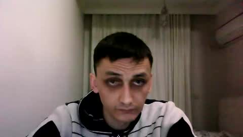 Snapshot of awesenheit chatting on 02/14/25, 10:25 awesenheit online show from 02/14/25, 10:25