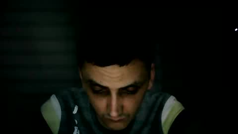 Snapshot of awesenheit chatting on 11/01/25, 07:05 awesenheit online show from 11/01/25, 07:05