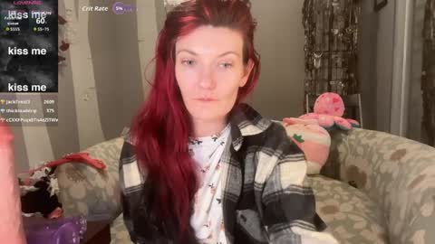 Snapshot of awesomeblossommm chatting on 04/13/26, 11:32 awesomeblossommm online show from 04/13/26, 11:32