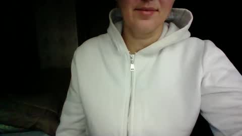 awesomeladyy online show from 12/17/24, 08:34