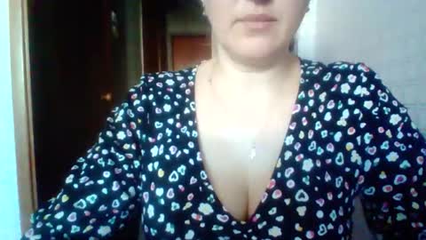 awesomeladyy online show from 04/05/26, 08:00