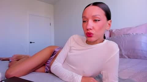 Awgustina online show from 05/06/26, 08:30