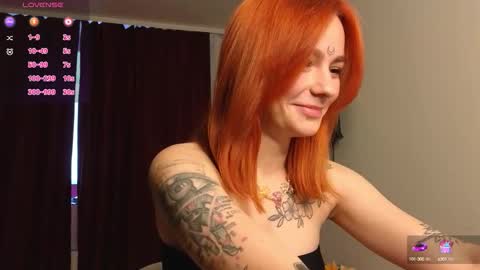 Snapshot of aww_burn chatting on 10/07/25, 03:36 Tris online show from 10/07/25, 03:36