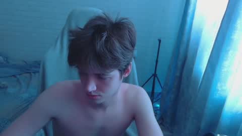 Snapshot of axel_0ne chatting on 05/07/26, 05:35 axel_0ne online show from 05/07/26, 05:35
