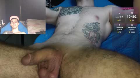 Axel online show from 12/19/25, 03:52