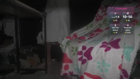 Axel online show from 04/19/26, 01:10