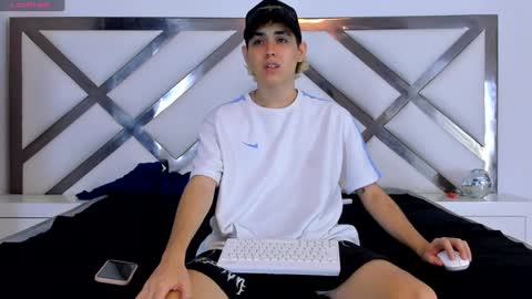 Axel cifer online show from 01/24/25, 07:07