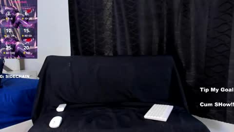 Axel cifer online show from 03/10/25, 06:56