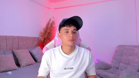 AXEL online show from 07/16/26, 05:46