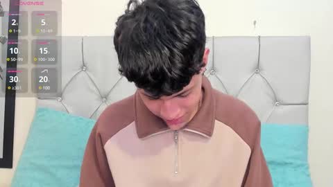 Axel Evanss online show from 02/10/25, 01:22