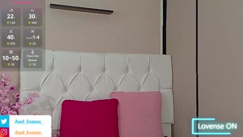 Axel Evanss online show from 10/07/25, 12:24