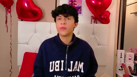 Axel Evanss online show from 02/24/26, 01:09