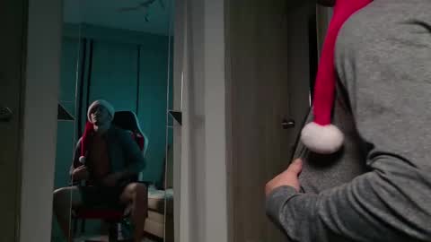 Axel Fairchaild online show from 12/20/25, 01:18