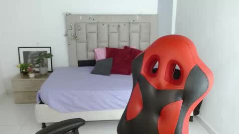 Axel online show from 02/01/26, 11:47