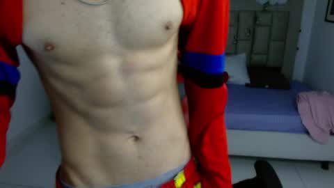 Snapshot of axel_fox7 chatting on 05/30/26, 02:08 Axel online show from 05/30/26, 02:08