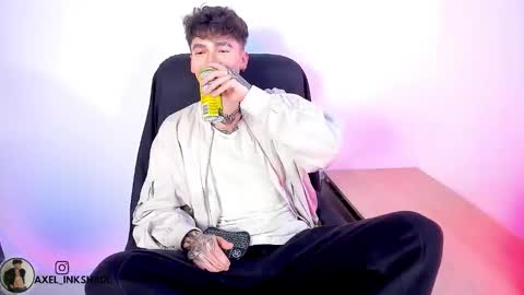 Axel online show from 02/27/26, 03:39