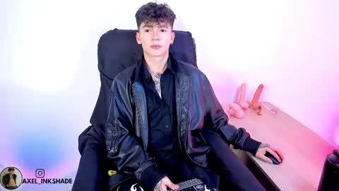 Axel online show from 02/28/26, 01:28