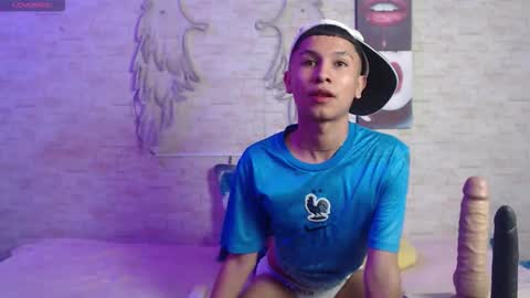 axel_milo_and_kairo online show from 02/03/26, 05:29