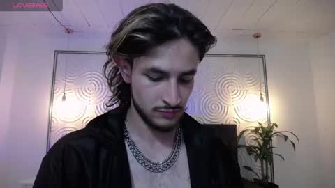 Axel  online show from 07/04/26, 03:51