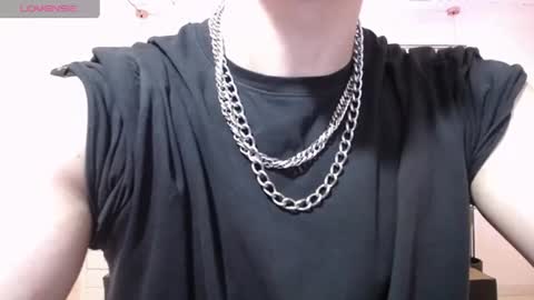 Axel  online show from 07/05/26, 04:25