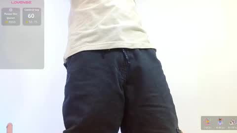 AXEL  online show from 11/14/25, 11:31