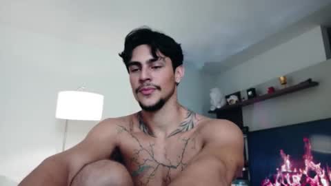 axelblack7 online show from 05/15/26, 08:32