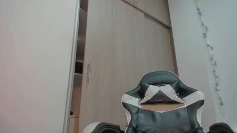 Snapshot of axelblaze_1 chatting on 03/28/26, 12:16 axelblaze_1 online show from 03/28/26, 12:16