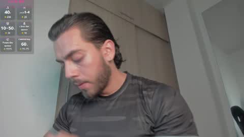 Snapshot of axelblaze_1 chatting on 06/12/26, 01:32 axelblaze_1 online show from 06/12/26, 01:32