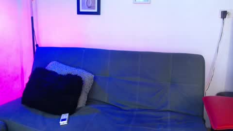 Snapshot of axell_dior chatting on 12/10/24, 12:39 axell online show from 12/10/24, 12:39