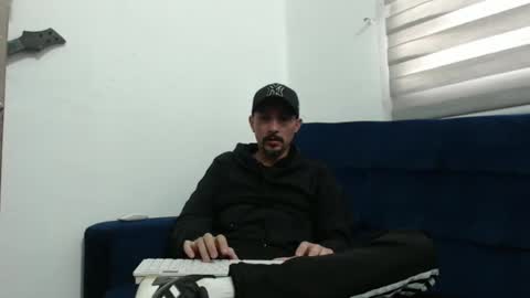 Axel Rose online show from 02/16/26, 07:10