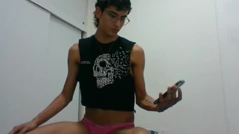 Axel  online show from 02/13/25, 02:12