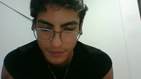 Axel  online show from 02/27/25, 11:15