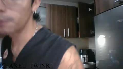 Axel  online show from 10/07/25, 12:08