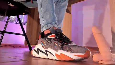 im your little femboy  ALEX   online show from 02/12/25, 09:43