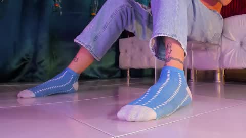 im your little femboy  ALEX   online show from 01/15/26, 09:25