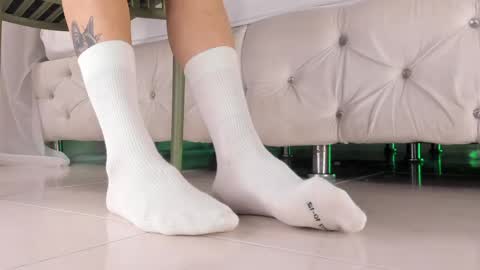 im your little femboy  ALEX   online show from 04/18/26, 07:58