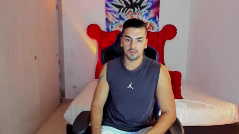 Axel online show from 03/24/26, 11:15