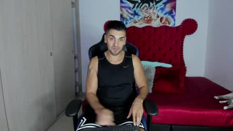 Axel online show from 05/31/26, 01:03