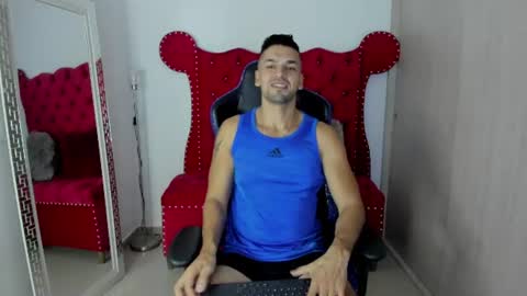 Snapshot of axelwinters_ chatting on 07/22/26, 11:13 Axel online show from 07/22/26, 11:13
