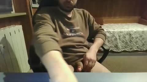 Axel online show from 03/01/26, 08:00