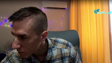 Axl online show from 03/09/26, 05:11