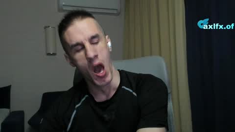 Axl online show from 04/16/26, 09:39